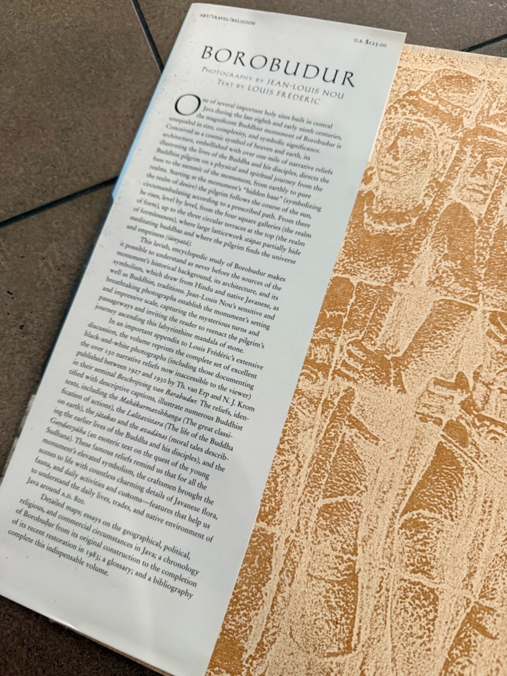 BOROBUDUR Coffee Table Book - Stone Temple Photography - Picture 2 of 7